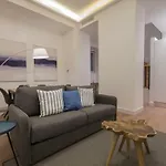 High Ceiling Duplex At Cais Do Sodre