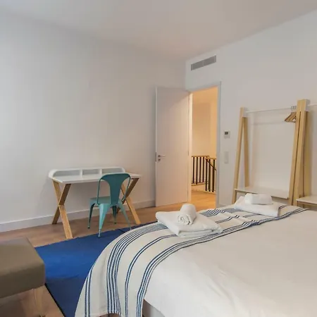 公寓 High Ceiling Duplex At Cais Do Sodre